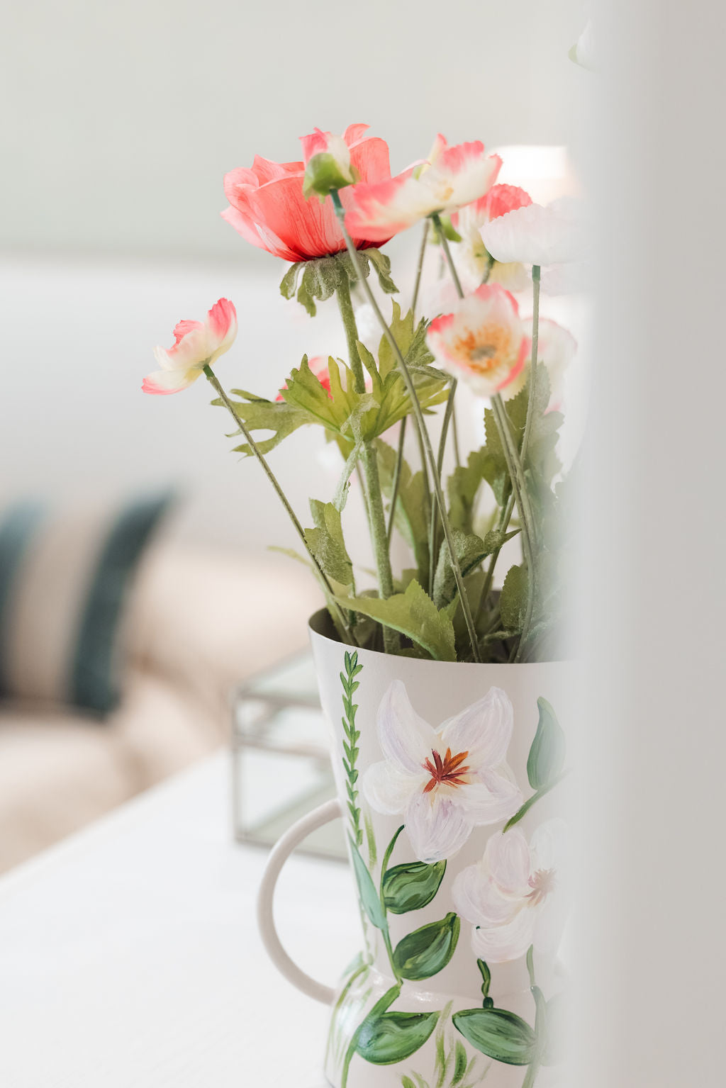 Delicate Pink vase + flowers