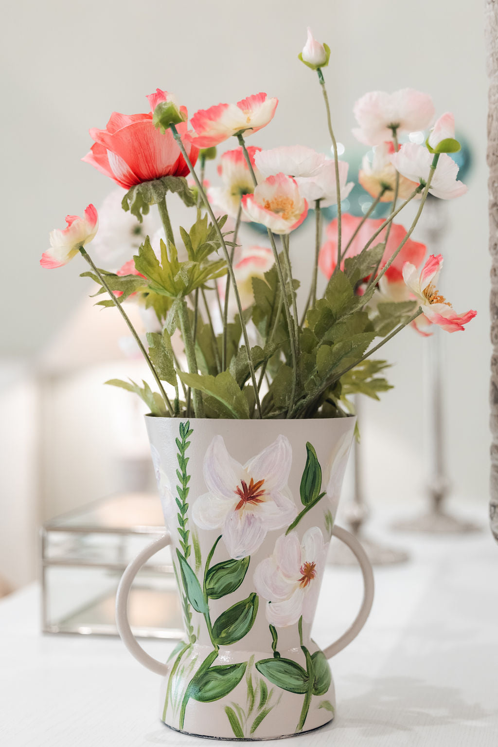 Delicate Pink vase + flowers