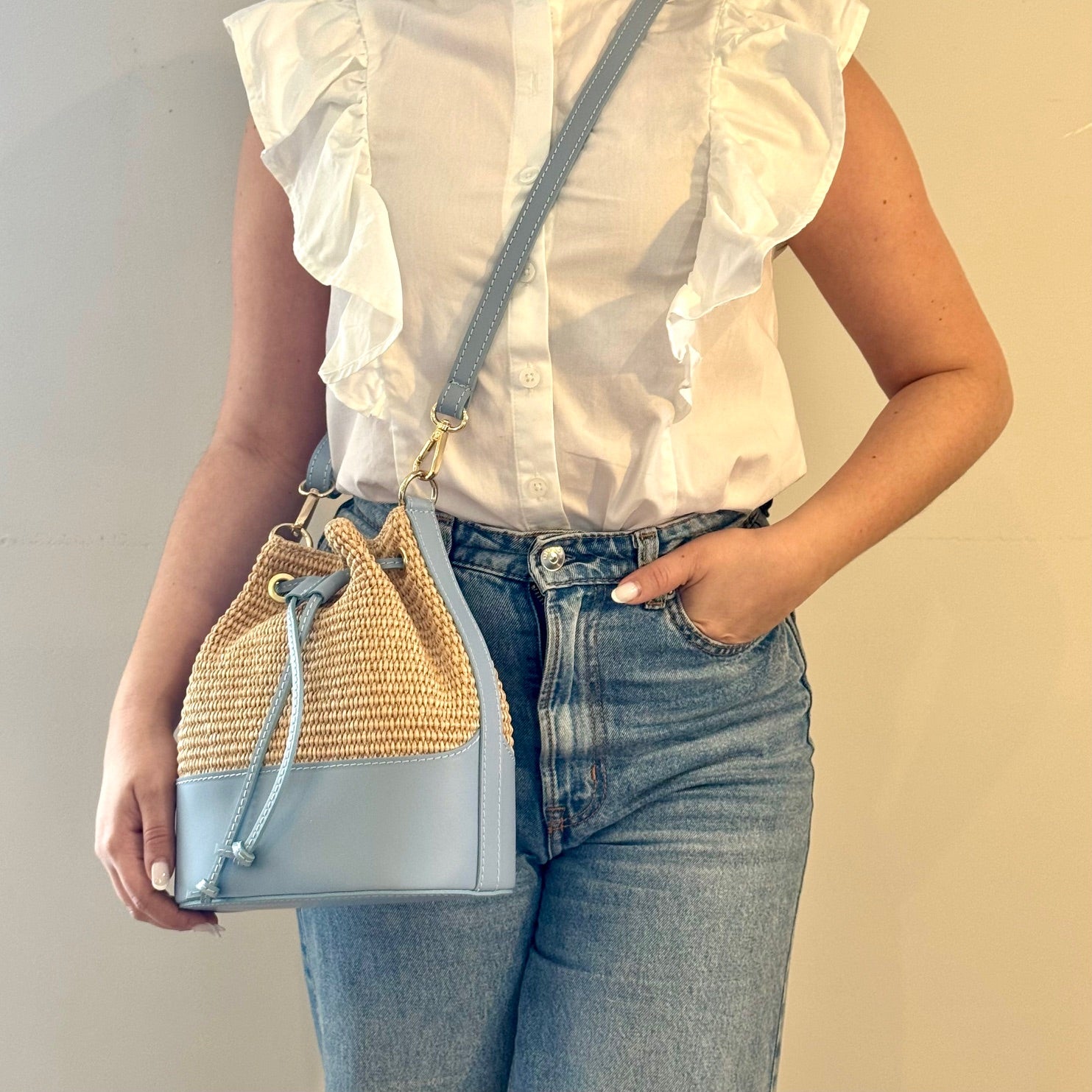 Bucket bags