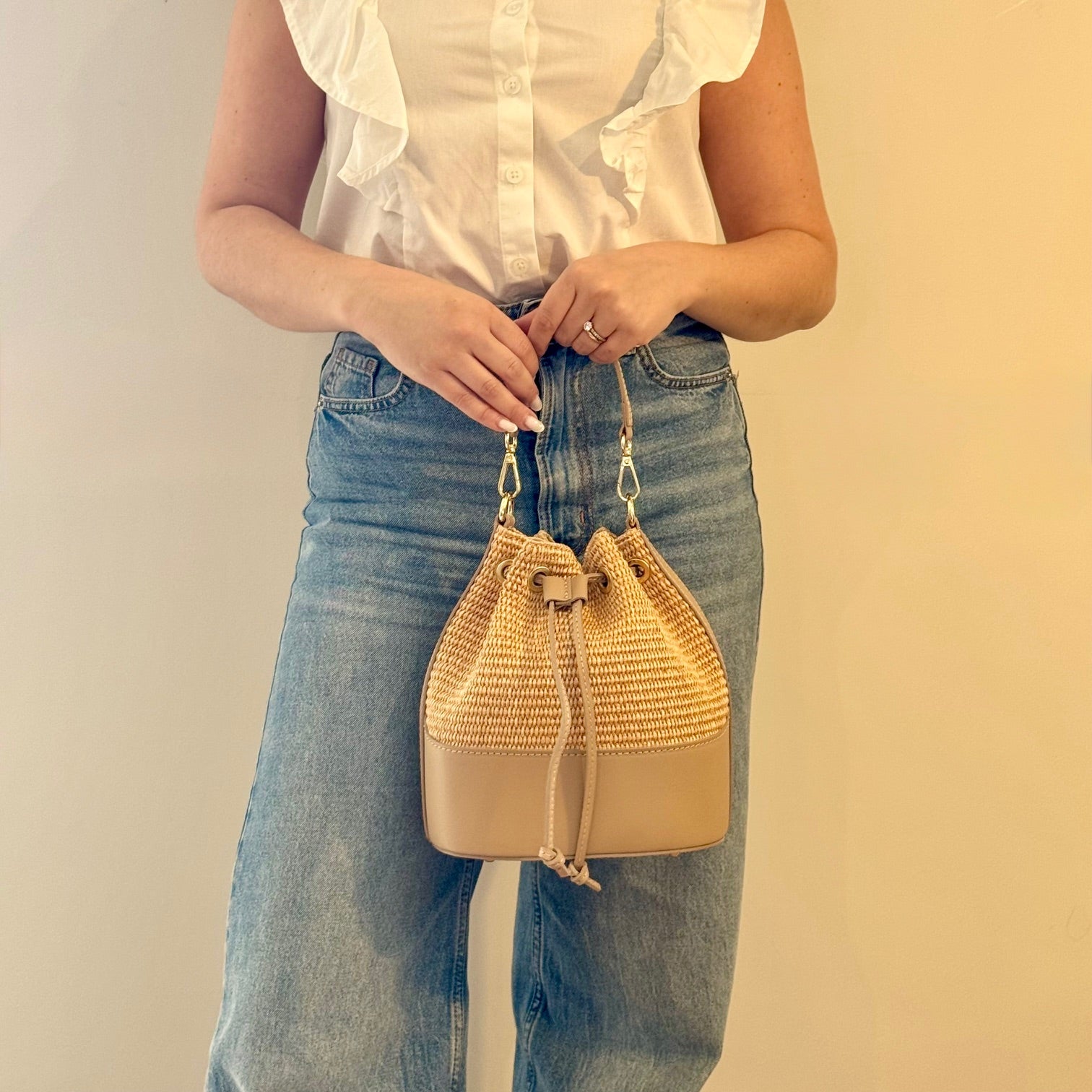Bucket bags