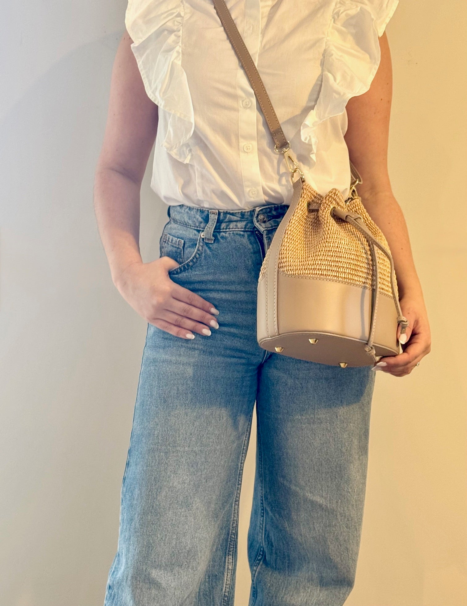 Bucket bags